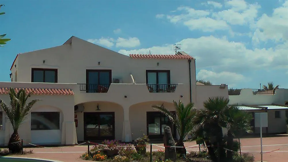 فندق Mclub Del Golfo سورسو