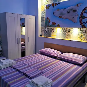 https://la-loggia-34.sicilyhotelsitaly.net